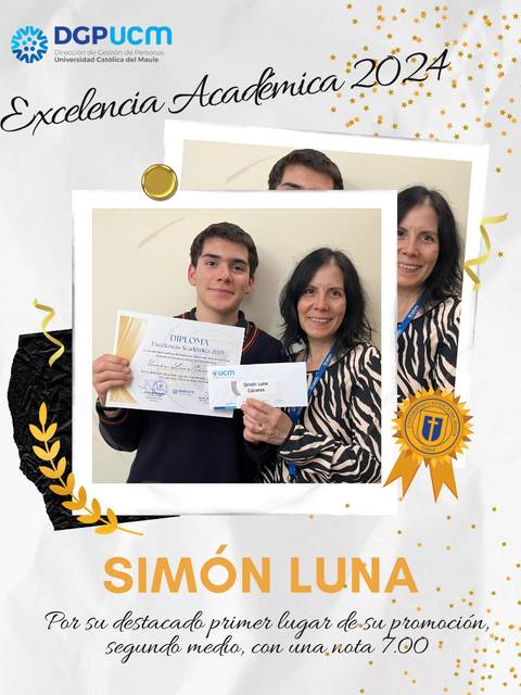 Este es Simón Luna, quien recibió un reconocimiento por su excelencia académica en segundo medio.
