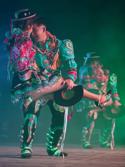 Agrupación Folclórica Jallalla