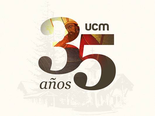 Celebración del 35° aniversario de UCM con una ilustración simbólica.
