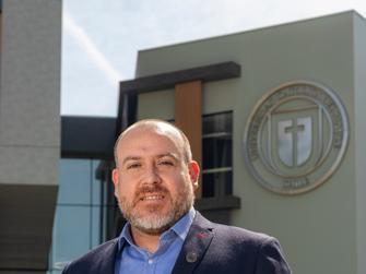 Nelson Velásquez.jpeg