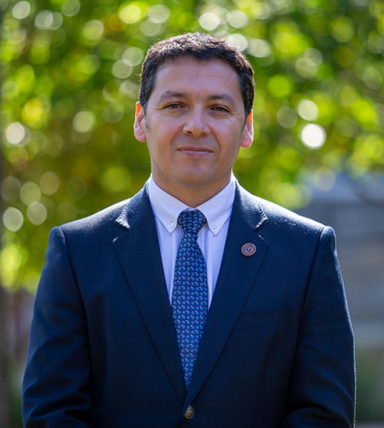 Vicerrector Sergio Rojas Correa