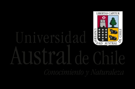 Logotipo de la Universidad Austral de Chile con el lema 'Conocimiento y Naturaleza'.