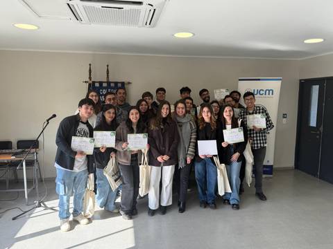 Foto Ing. Biotecnología 2_Colegio Las Rastras.jpeg