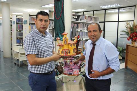 integrantes-del-sibib-exponen-obras-navidenas-realizadas-con-material-de-reciclaje.jpeg