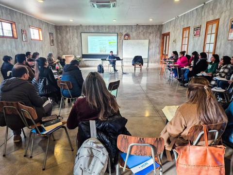 profesores-de-religion-de-talca-y-curico-fortalecen-su-formacion-teologica-en-curso-impartido-por-la-ucm.jpeg