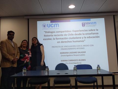 Presentación sobre educación y derechos humanos en una conferencia.