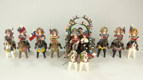 Una colorida representación de la cultura chilena con figuras en caballos, celebrando tradiciones patrias.